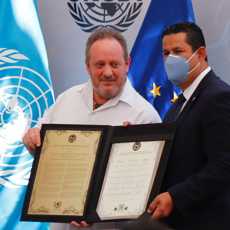 Firma Declaración de Emprendimiento y Adhesión a la Global Honor Entrepreneurship de ONUDI México