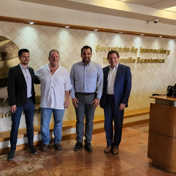 Desarrollo económico la Innovación y emprendimiento entre Gob. de Chihuahua y StartUp México